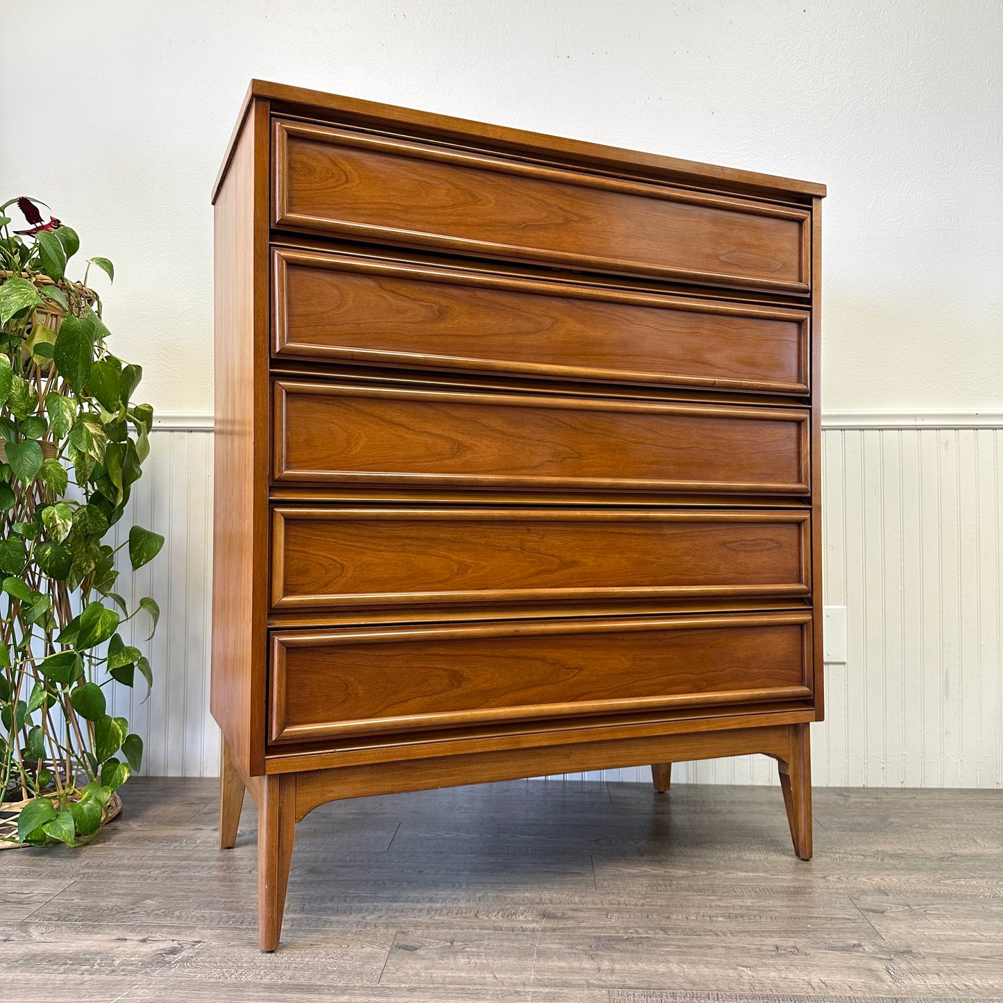 Mid Century 5 Drawer Chest