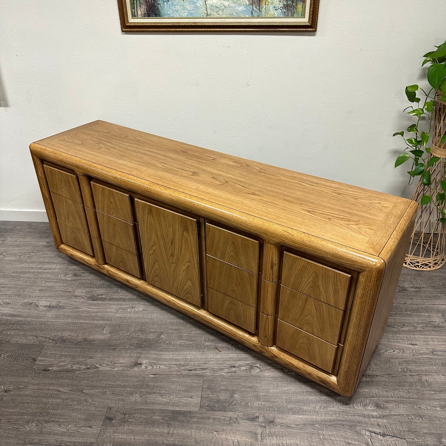 Vintage 9 Drawer Dresser, By Thomasville