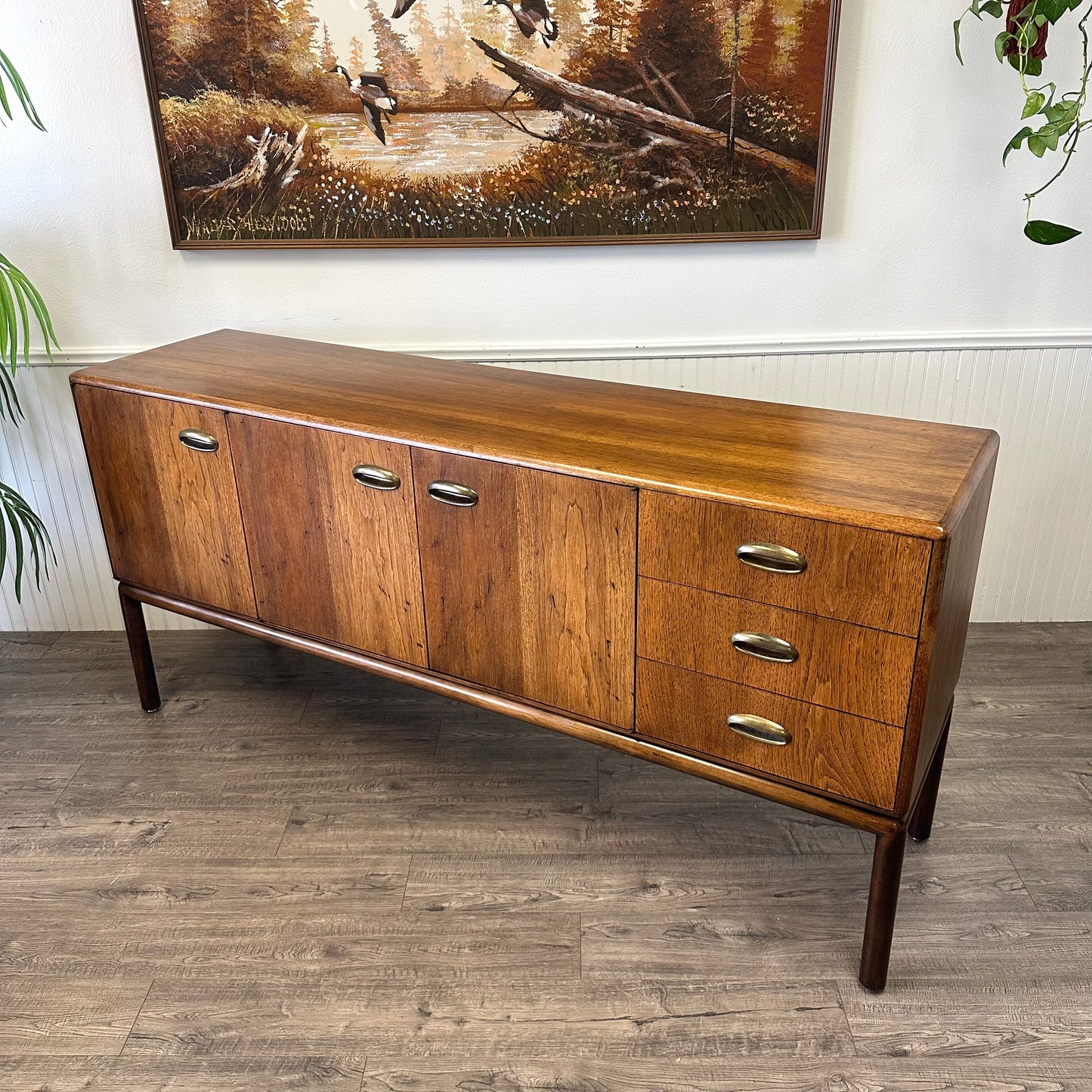 Mid Century Sideboard/Buffet