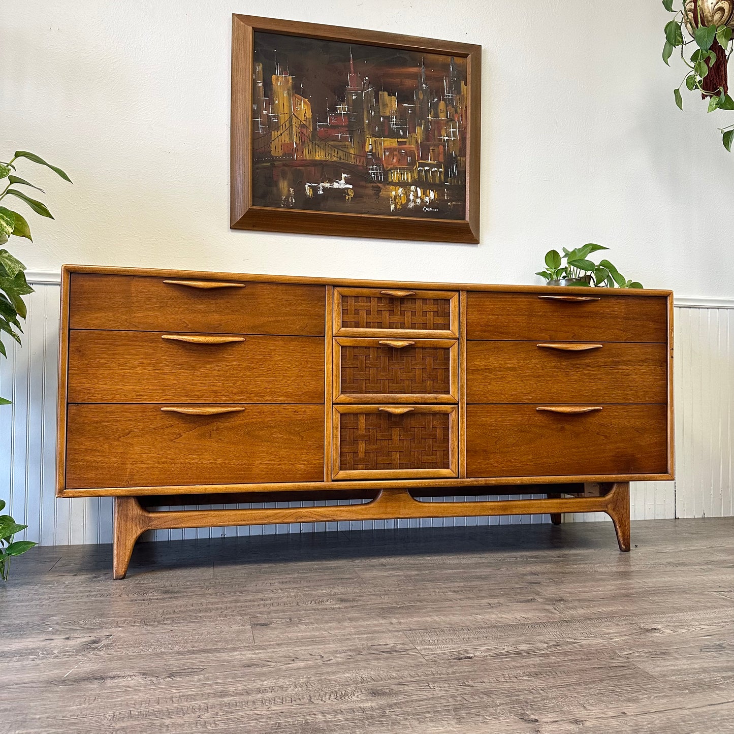 Mid Century Modern 9 Drawer Dresser By Lane Perception