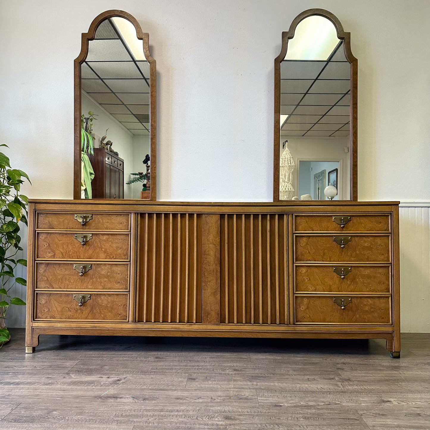 Vintage 11 Drawer Dresser + Two Mirror, By American Of Martinsville