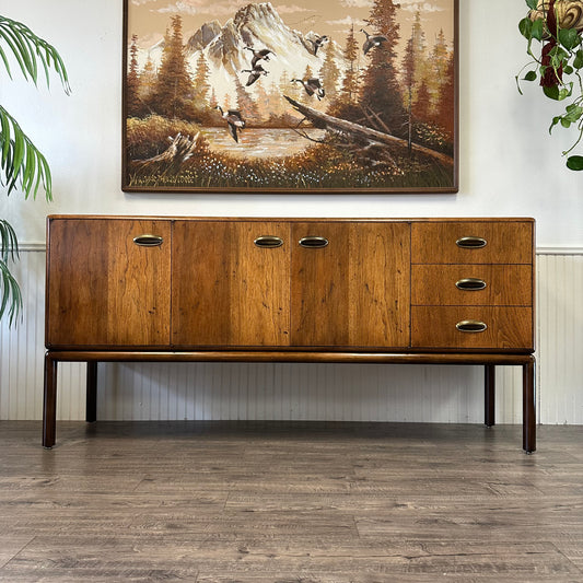 Mid Century Sideboard/Buffet