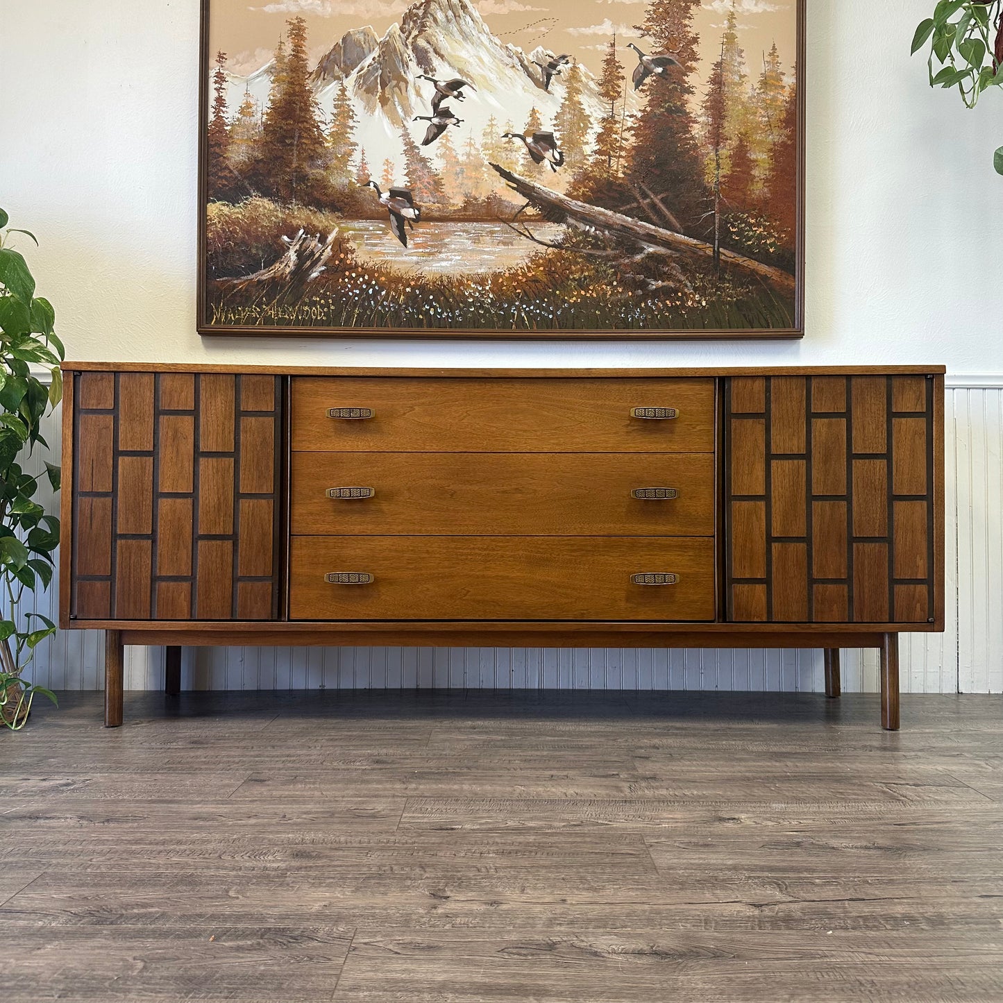 Mid Century Long 7 Drawer Dresser & Mirrors By Bassett