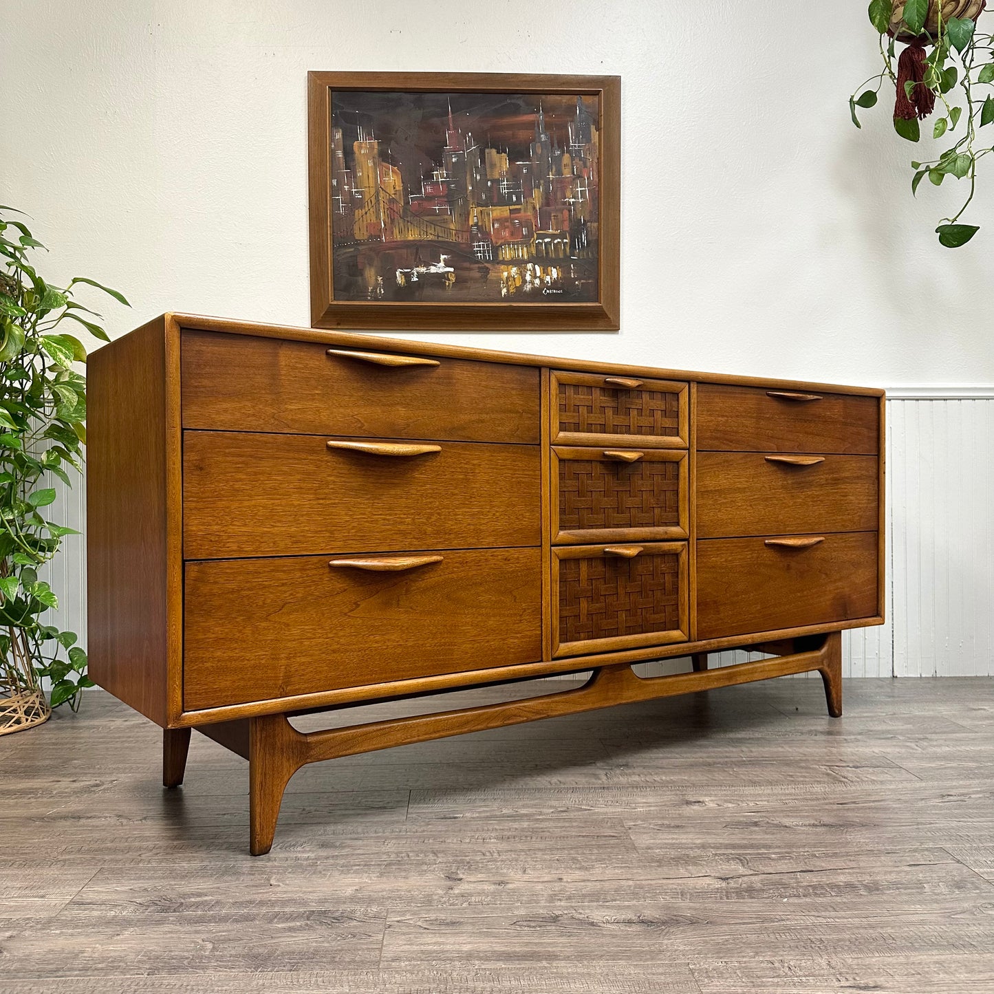 Mid Century Modern 9 Drawer Dresser By Lane Perception