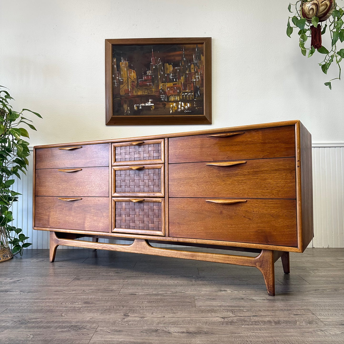 Mid Century Modern 9 Drawer Dresser By Lane Perception