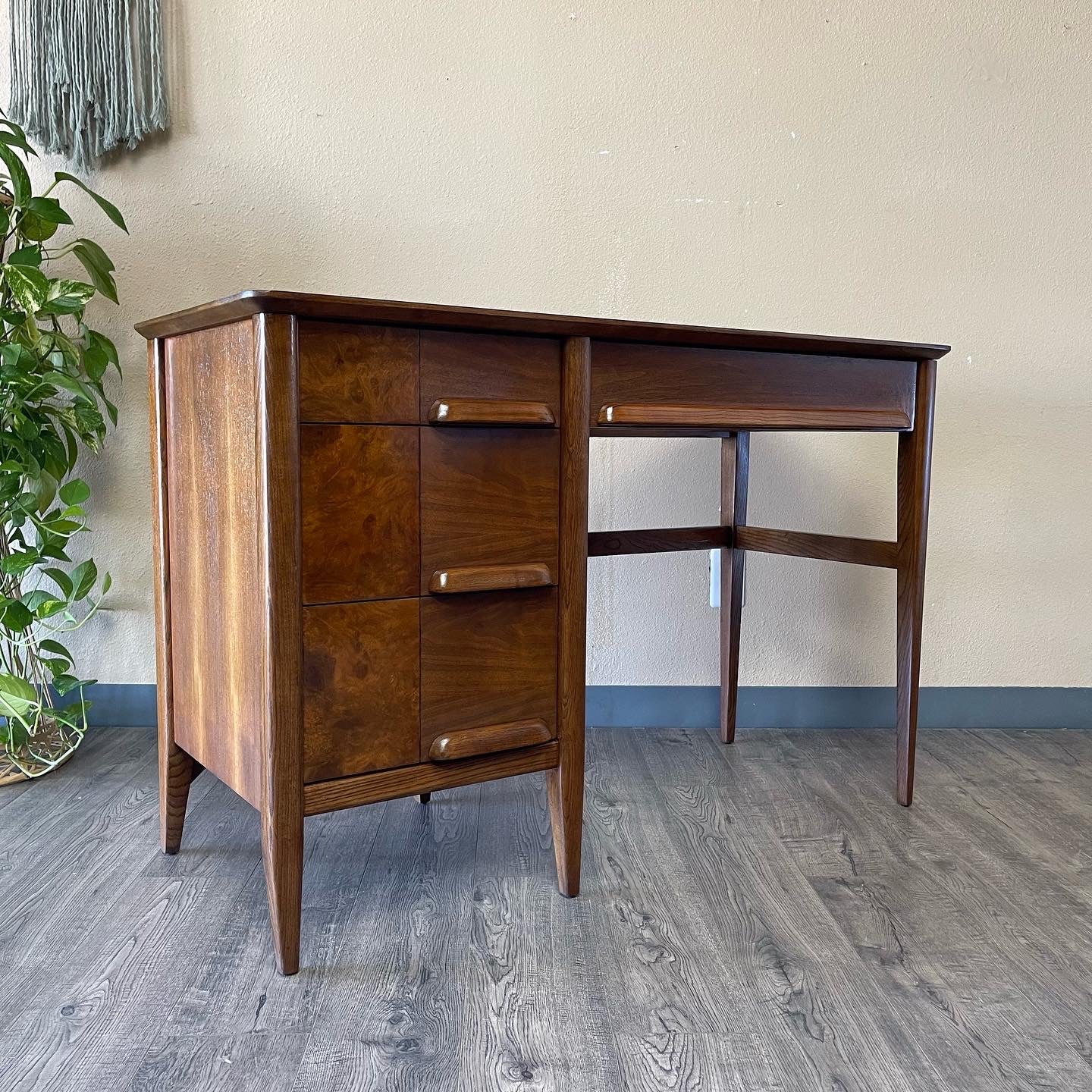 Mid Century Stanley Desk