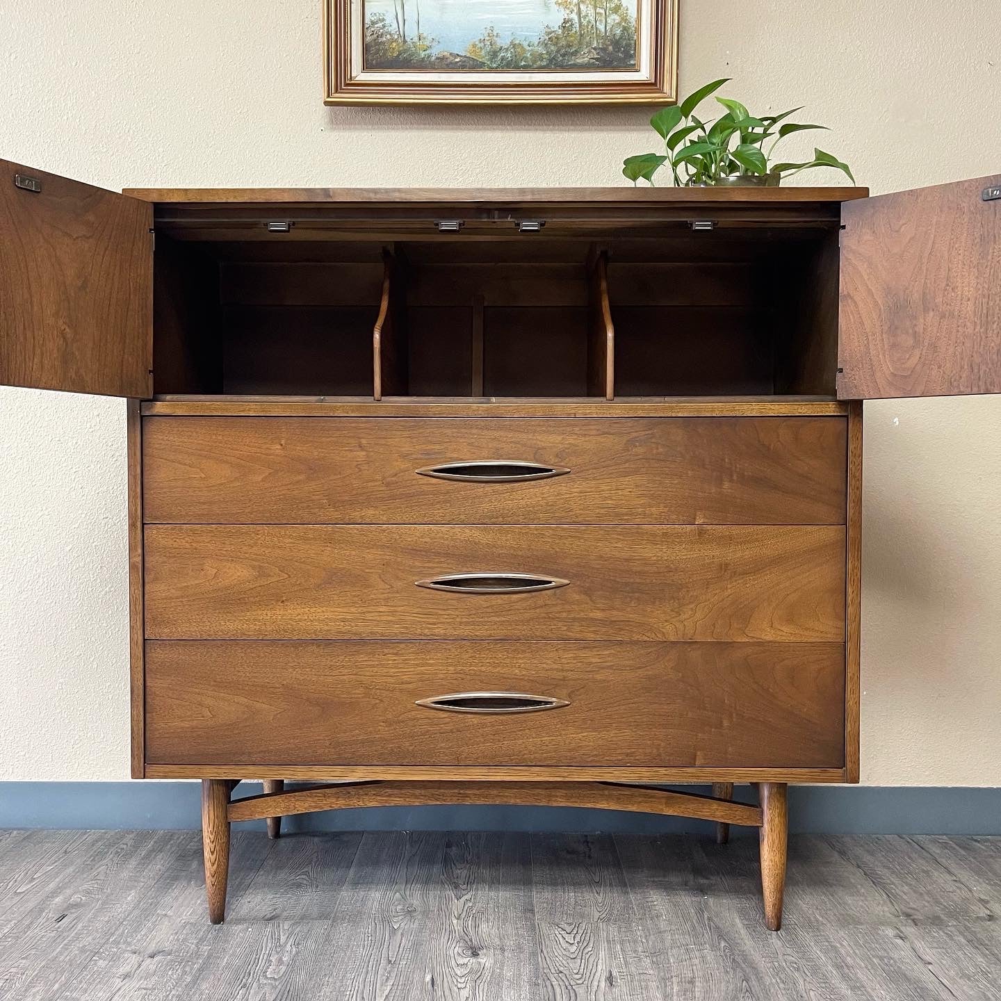 Mid Century Broyhill Sculptra Chest/Tallboy