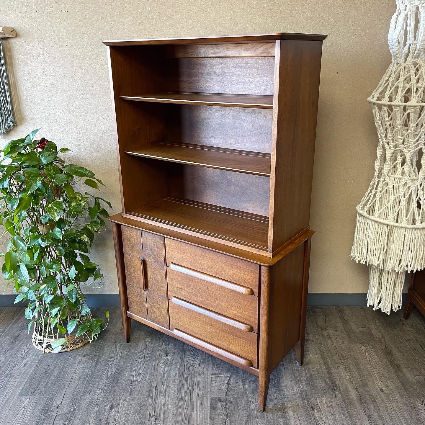 Mid Century Hutch By Stanley.