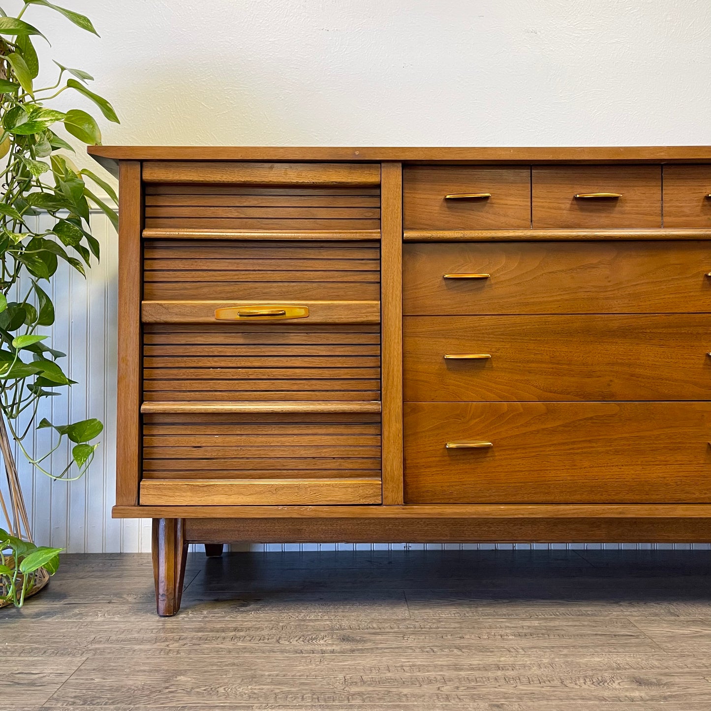 Mid Century 9 Drawer Dresser By Dixie