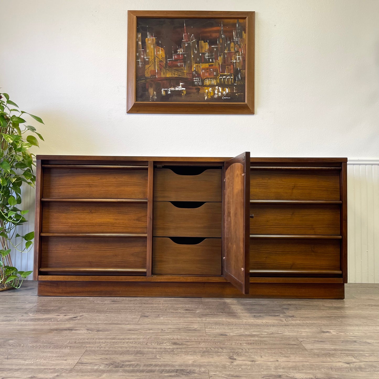 Mid Century 9 Drawer Dresser By Lane, The “Rhythm” Line