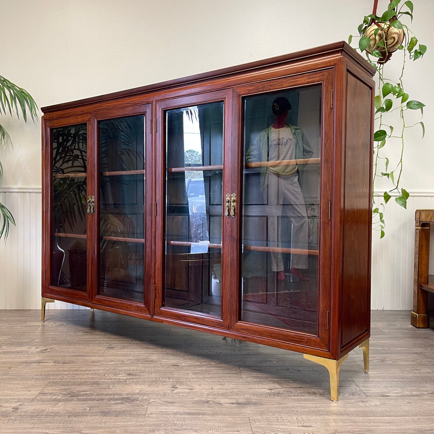 Display Cabinet