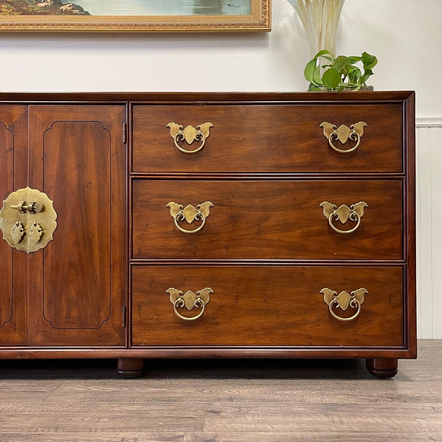 Vintage 9 Drawer Dresser By Henredon