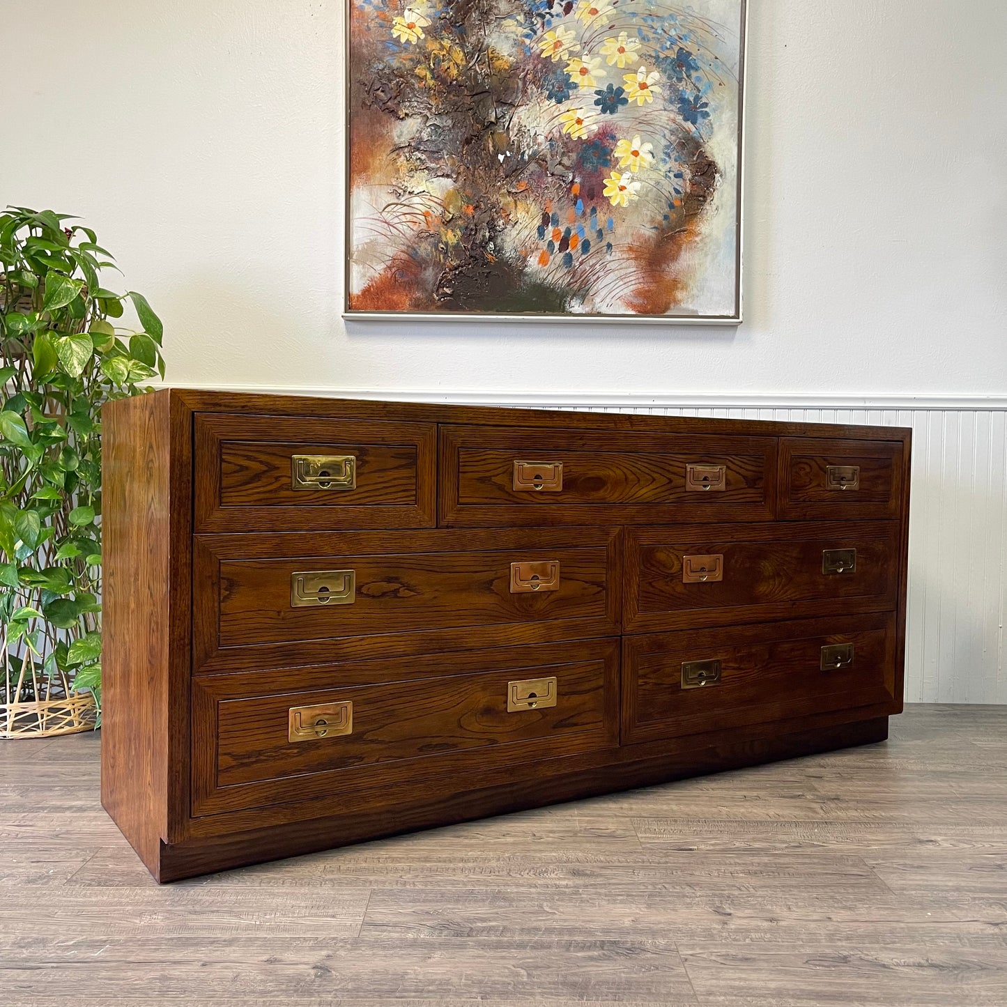 Vintage 7 Drawer Dresser By Henredon